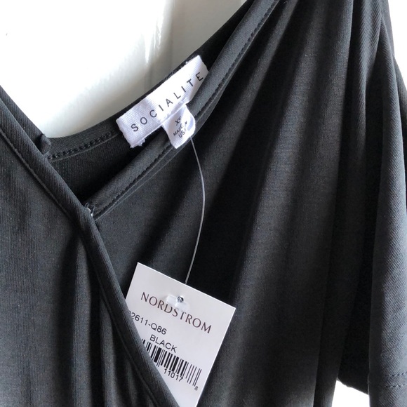 Black Socialite off the shoulder dress - Picture 3 of 4